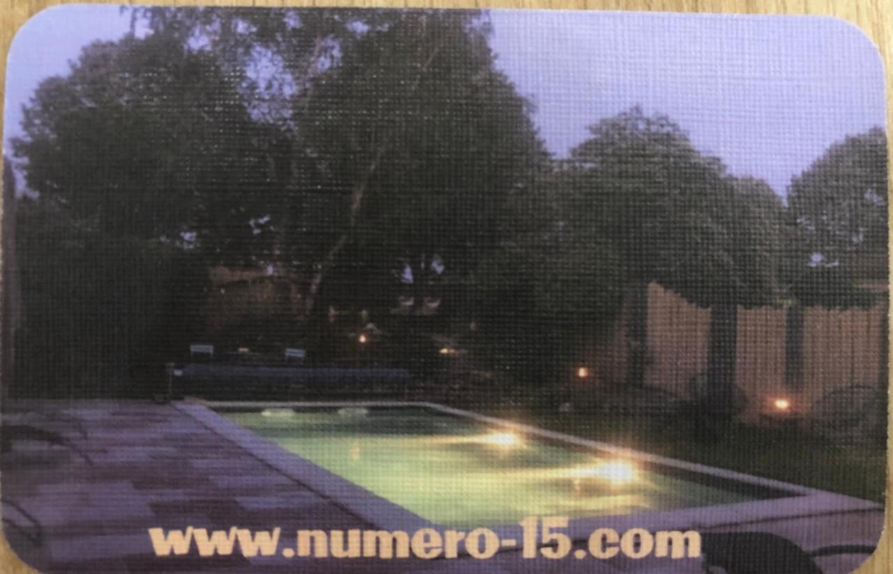 Le Numero 15 Saint-Seurin-sur-l'Isle Exteriér fotografie