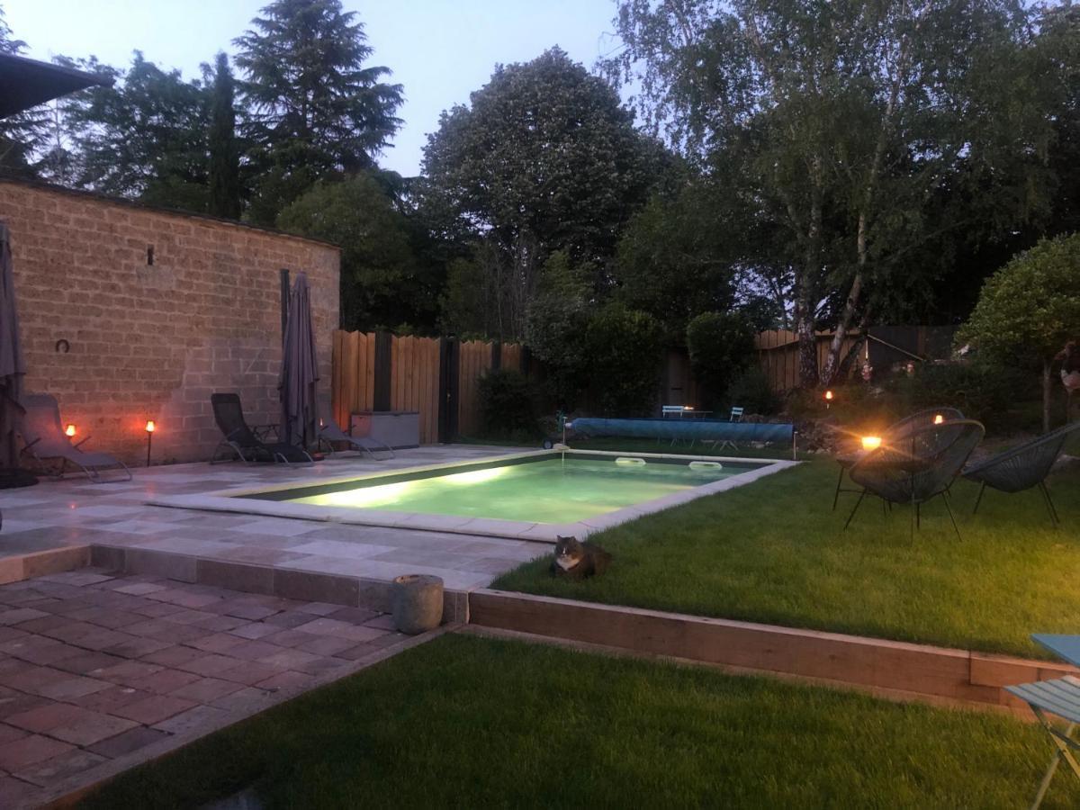 Le Numero 15 Saint-Seurin-sur-l'Isle Exteriér fotografie